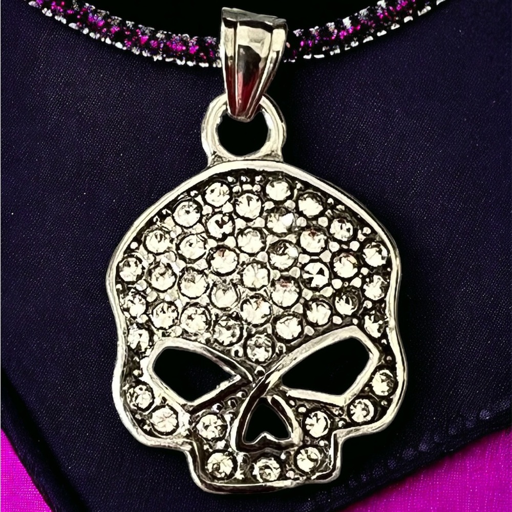 Willie G pendant